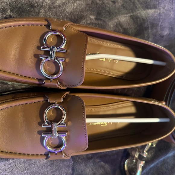 Moccasin with Gancini ornament - Picture 11 of 14